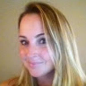 Meet your Posher, Elaina